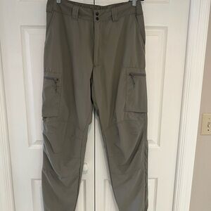 Patagonia Men's Khaki Cargo Pants